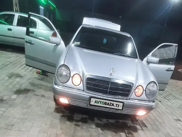 Mercedes-Benz E class 1, avtobaza.tj