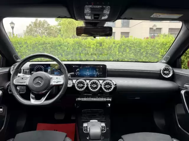 Mercedes-Benz A class, 2019 1, avtobaza.tj