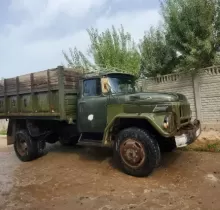 Грузовики ЗиЛ, 1990 в Джайхун (Кумсангир)