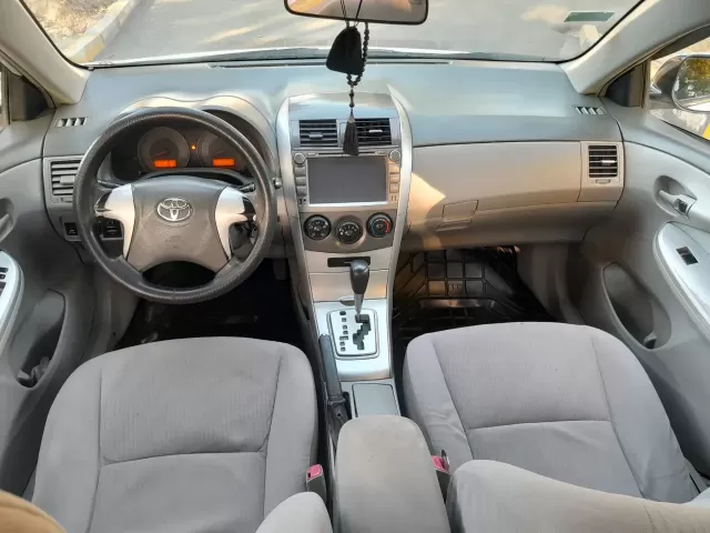 Toyota Corolla 1, avtobaza.tj