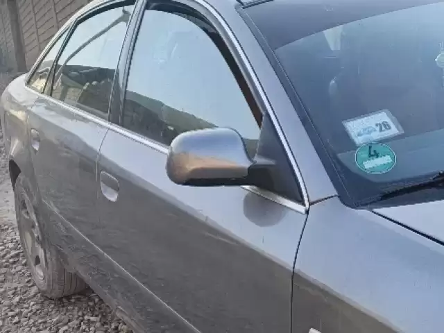 Audi A6 allroad, 2000 1, avtobaza.tj