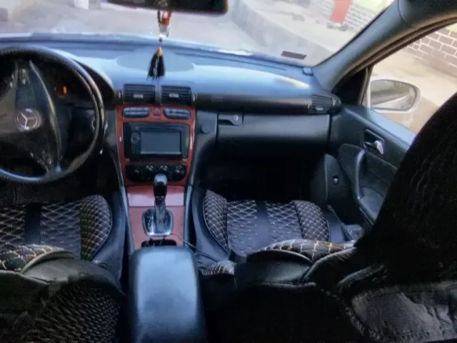 Mercedes-Benz C class, 2002 1, avtobaza.tj