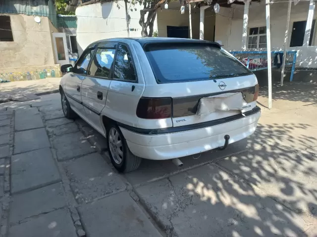 Opel Astra F 1, avtobaza.tj