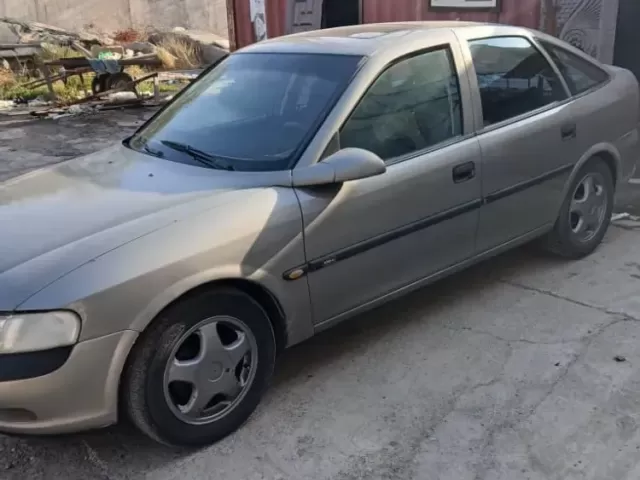 Opel Vectra B 1, avtobaza.tj