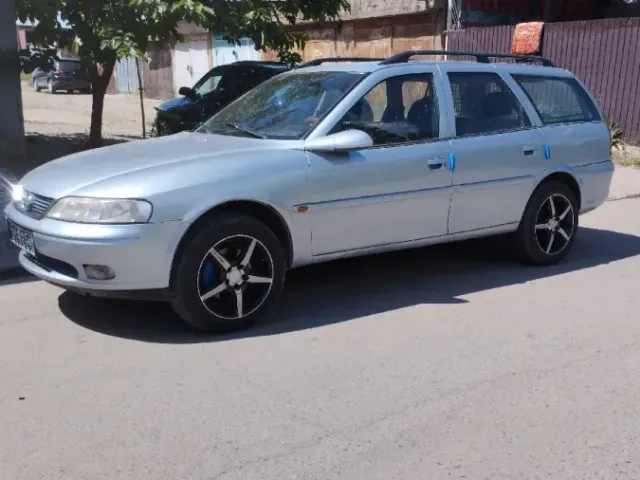 Opel Vectra B 1, avtobaza.tj