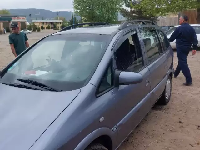 Opel Zafira, 2005 1, avtobaza.tj