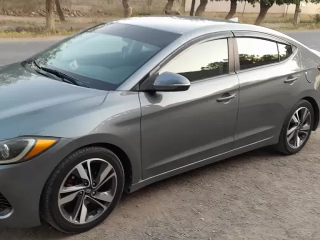 Hyundai Avante, 2017 1, avtobaza.tj