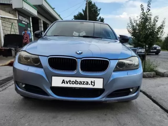 BMW 3 Series 320 1, avtobaza.tj