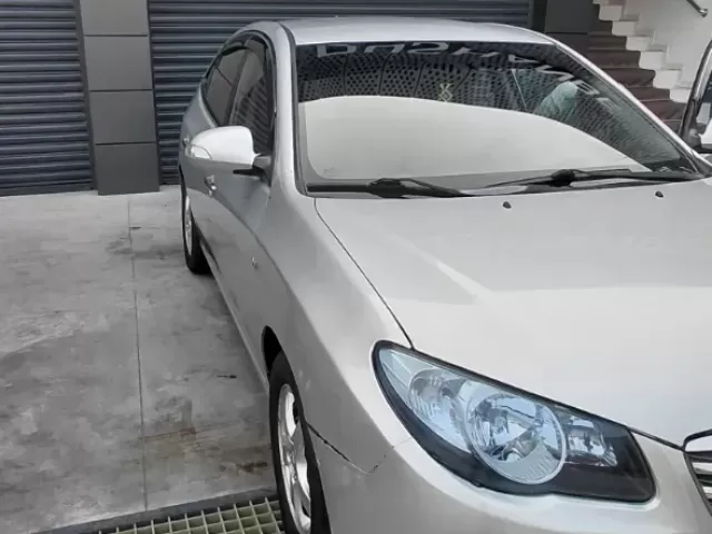 Hyundai Avante, 2010 1, avtobaza.tj