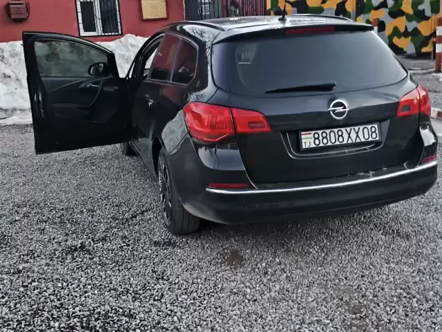 Opel Astra J, 2015 1, avtobaza.tj