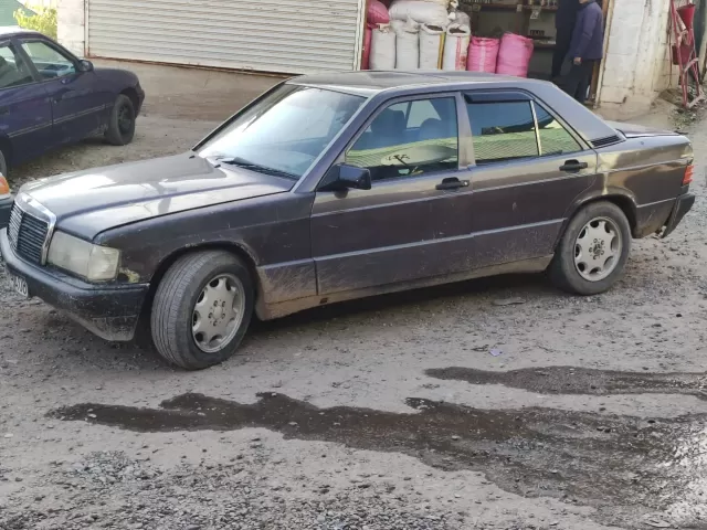 Mercedes-Benz 190 1, avtobaza.tj