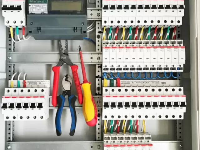 Услуги электрика 1, farmo.tj