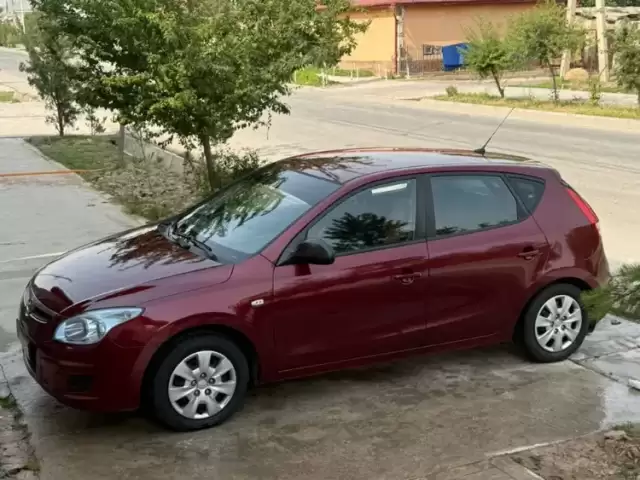 Hyundai i30, 2008 1, avtobaza.tj