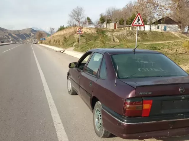 Opel Vectra A, 1993 1, avtobaza.tj