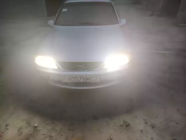 Opel Vectra B, 1998 1, avtobaza.tj Opel Vectra B, 1998 1, avtobaza.tj