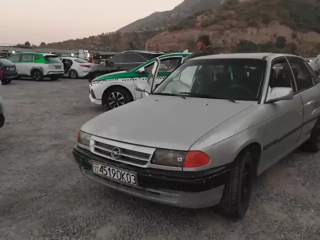 Opel Astra F, 1993 1, avtobaza.tj