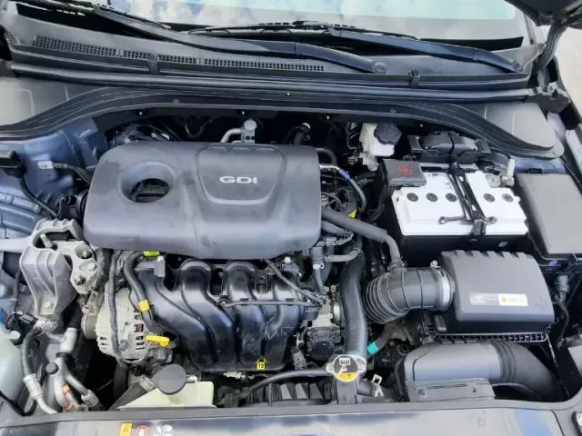 Hyundai Avante, 2016 1, avtobaza.tj