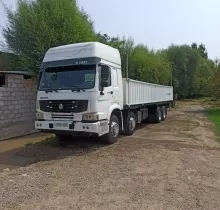 Контейнеровоз Howo, 2013 в Вахдат