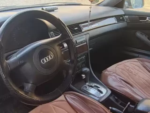 Audi A6 allroad, 2000 1, avtobaza.tj