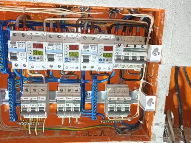 Услуги Электрика 1, farmo.tj