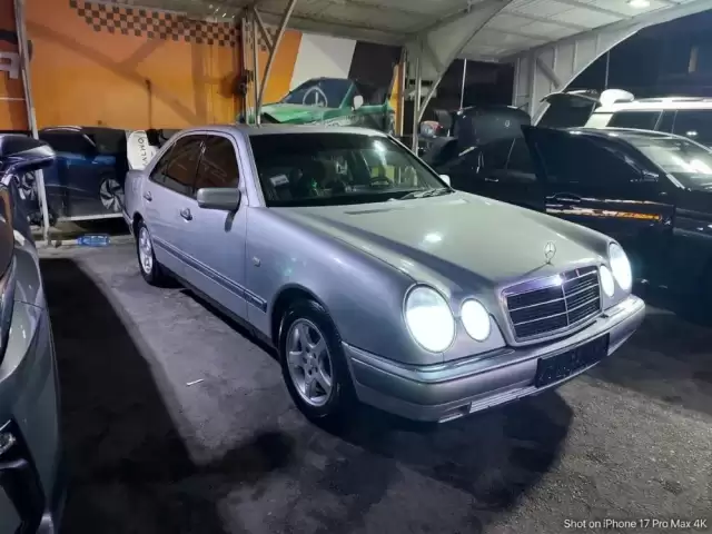 Mercedes-Benz E class, 1996 1, avtobaza.tj