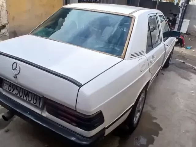 Mercedes-Benz 190, 1986 1, avtobaza.tj
