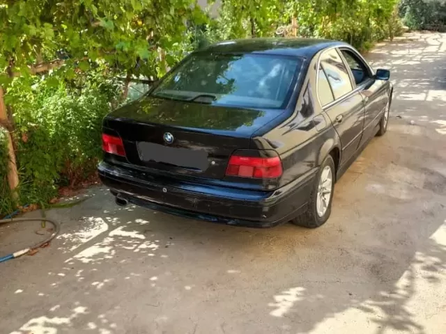 BMW 5 Series 523 1, avtobaza.tj