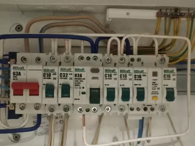 Услуги Электрика 1, farmo.tj