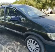 Opel Zafira, 1999 в Канибадам