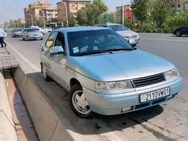 ВАЗ(Lada) 2110, 2004 1, avtobaza.tj