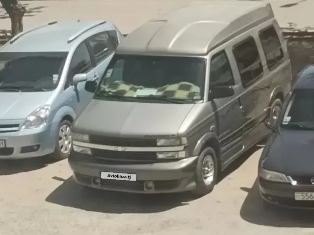 Chevrolet Astro 1, avtobaza.tj