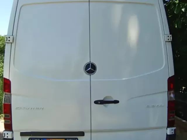 Грузовики Mercedes 1, avtobaza.tj