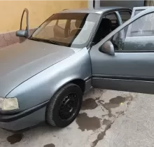 Opel Vectra A, 1992 в Канибадам