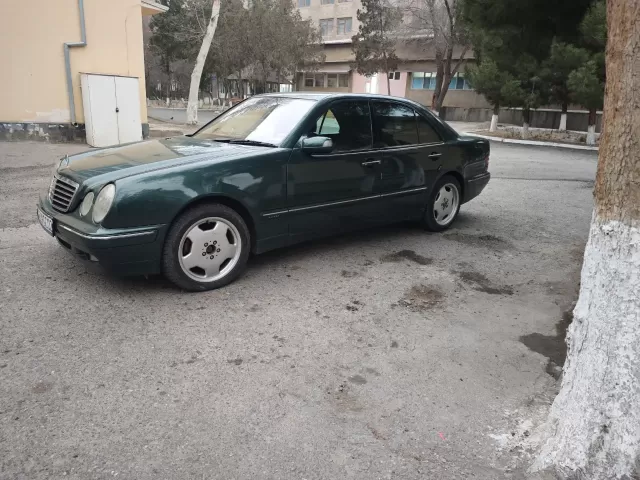 Mercedes-Benz E class, 2000 1, avtobaza.tj