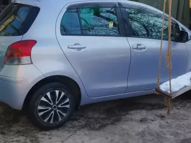 Toyota Vitz 1, avtobaza.tj