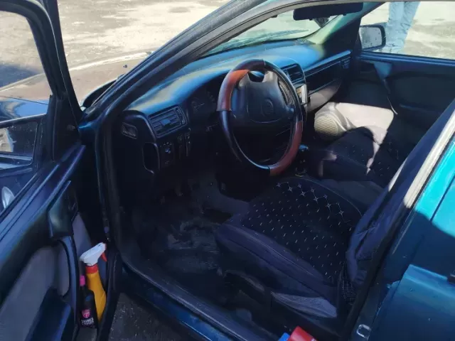 Opel Vectra A, 1995 1, avtobaza.tj
