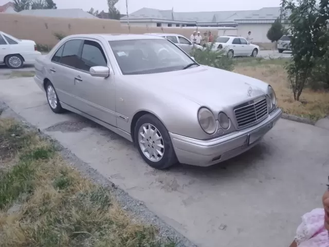 Mercedes-Benz E class, 1998 1, avtobaza.tj