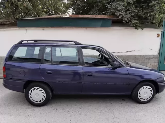 Opel Astra F 1, avtobaza.tj