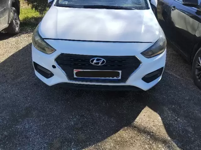 Hyundai Accent, 2018 1, avtobaza.tj