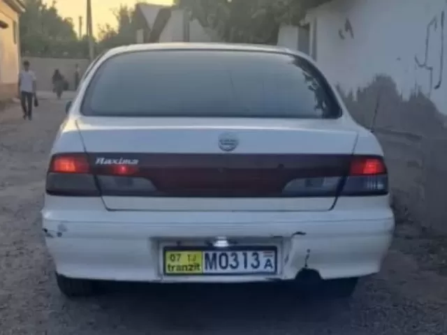 Nissan Maxima 1, avtobaza.tj