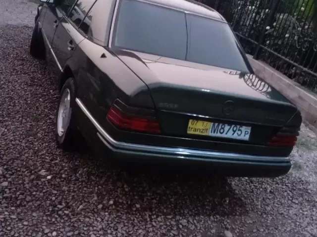 Mercedes-Benz W124, 1991 1, avtobaza.tj