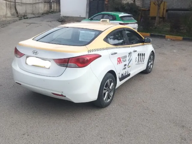 Hyundai Avante 1, avtobaza.tj