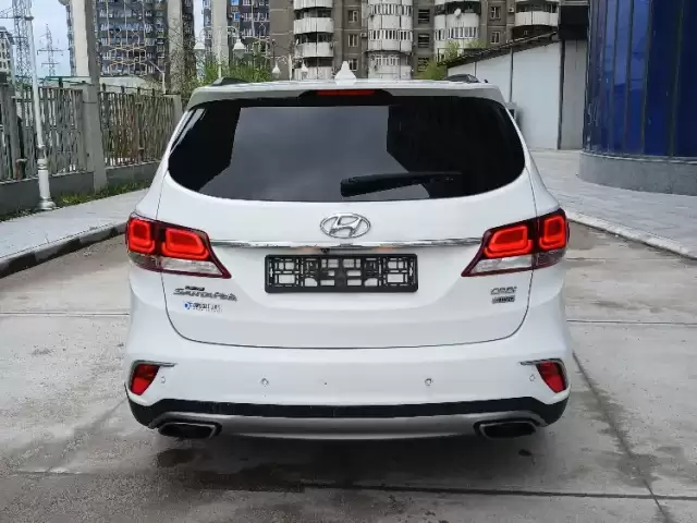 Hyundai Santa Fe, 2017 1, avtobaza.tj