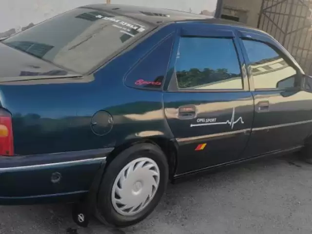 Opel Vectra A, 1995 1, avtobaza.tj