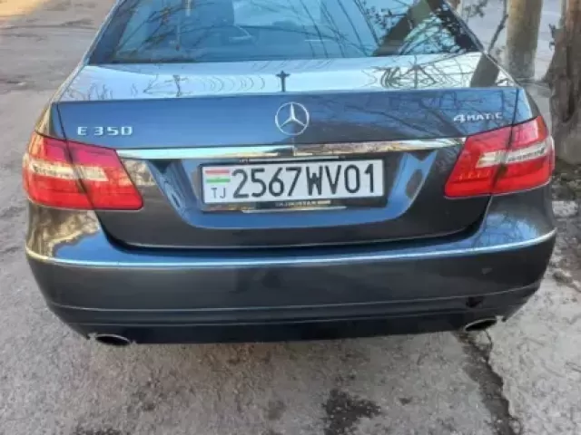 Mercedes-Benz E class, 2011 1, avtobaza.tj
