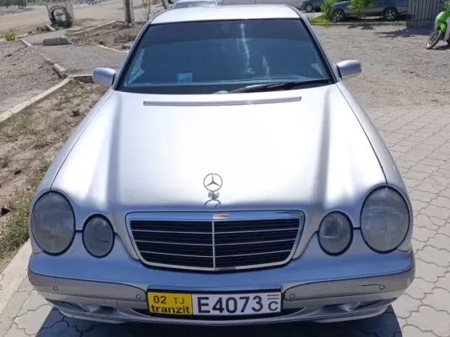 Mercedes-Benz E class 1, avtobaza.tj