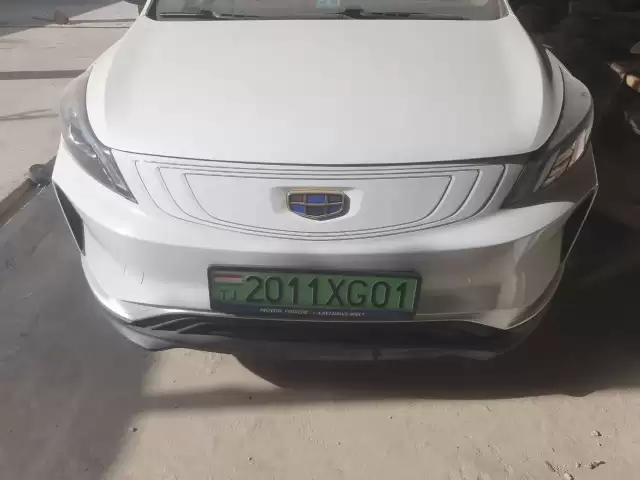 Geely Emgrand GSe, 2019 1, avtobaza.tj