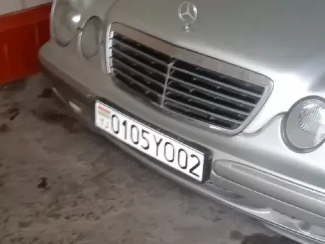 Mercedes-Benz E class, 2000 1, avtobaza.tj