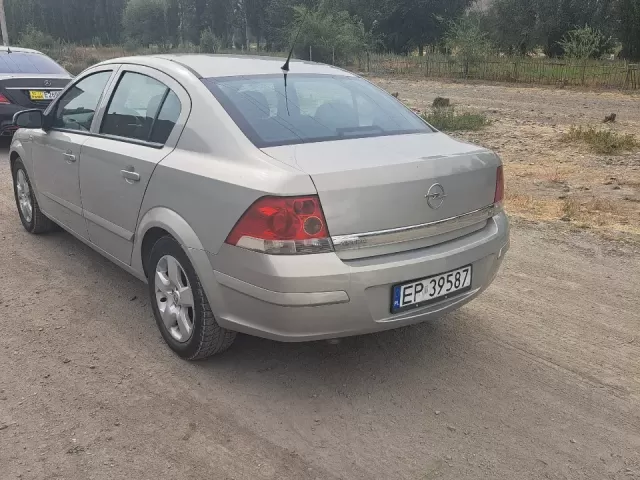 Opel Astra H, 2008 1, avtobaza.tj