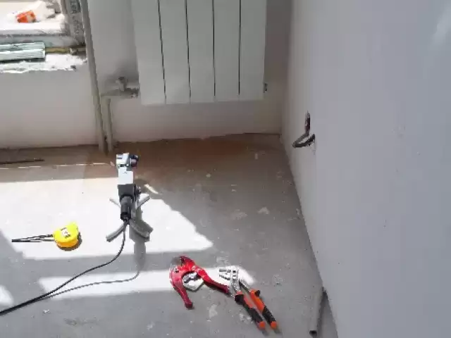 Устои сантехник ва электрик 1, farmo.tj